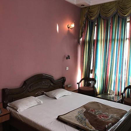 Hotel D R International Ambāla Dış mekan fotoğraf