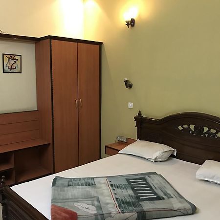 Hotel D R International Ambāla Dış mekan fotoğraf