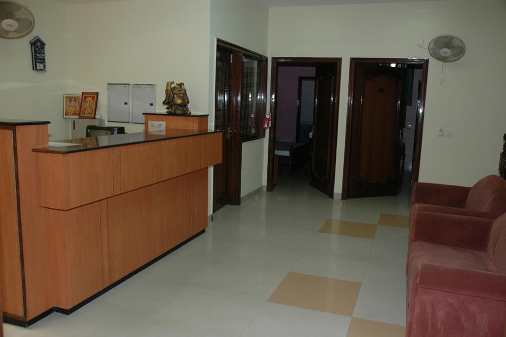 Hotel D R International Ambāla Dış mekan fotoğraf